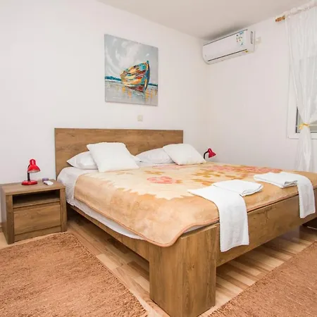 Apartament Pascal Janjina