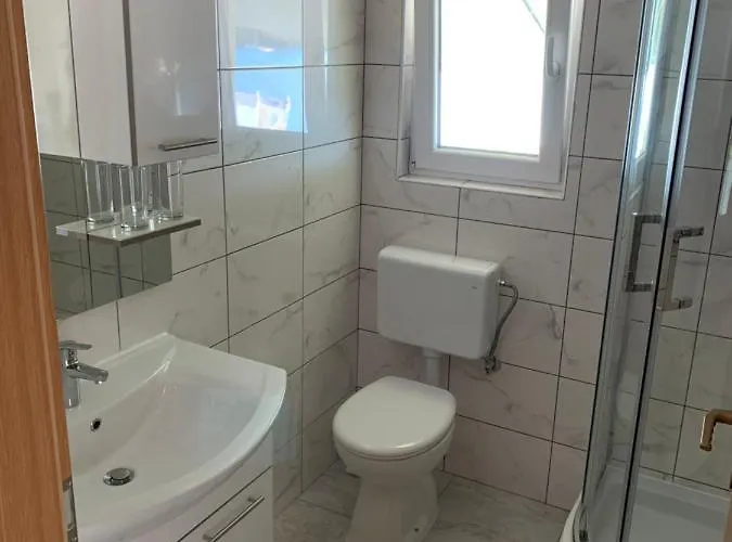 Pascal Апартаменты Janjina